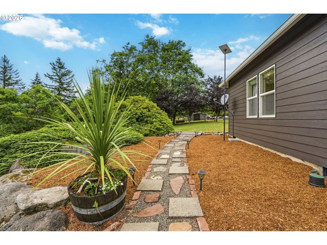 2461 BELLE CENTER Rd, Washougal, WA 98671