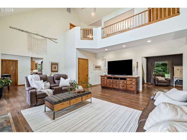 2461 BELLE CENTER Rd, Washougal, WA 98671