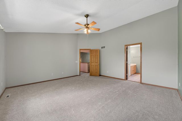 3482 Savannah Avenue, White Bear Lake, MN 55110