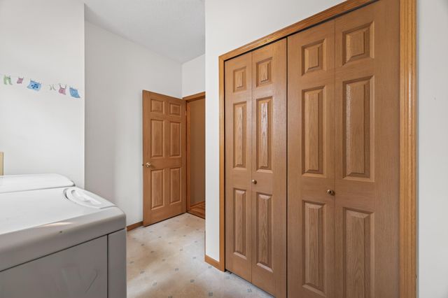 3482 Savannah Avenue, White Bear Lake, MN 55110