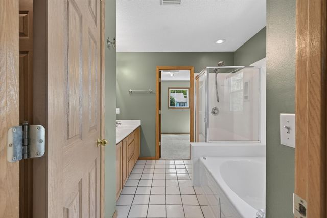 3482 Savannah Avenue, White Bear Lake, MN 55110