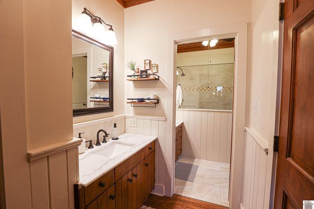 2074 Natchez Ln, Paducah, KY 42001