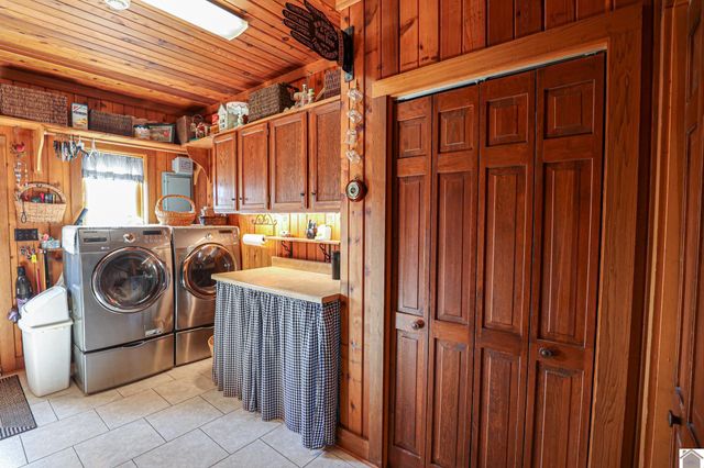 2074 Natchez Ln, Paducah, KY 42001