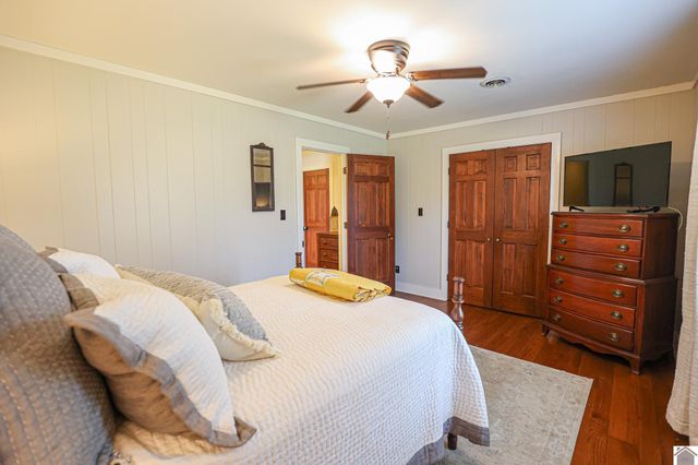 2074 Natchez Ln, Paducah, KY 42001