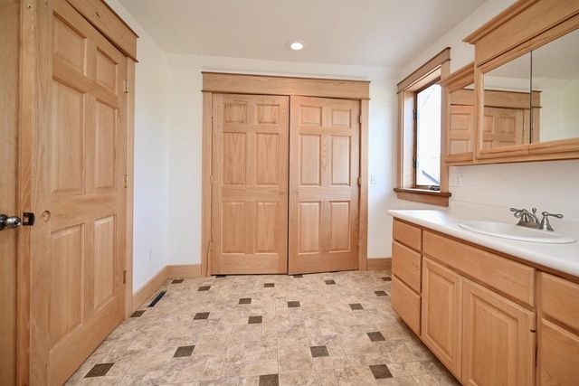 S3093 Baertsch Valley ROAD, Fountain City, WI 54629