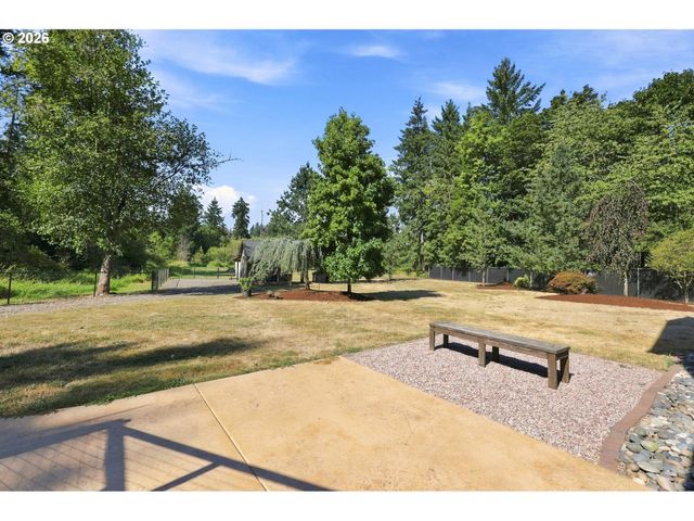 8443 Se ORIENT Dr, Gresham, OR 97080