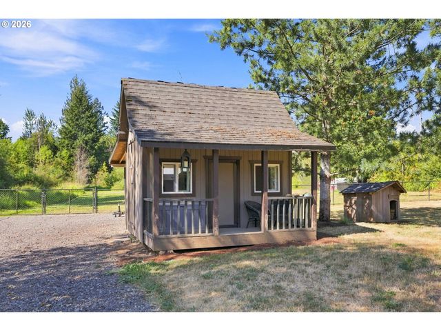 8443 Se ORIENT Dr, Gresham, OR 97080