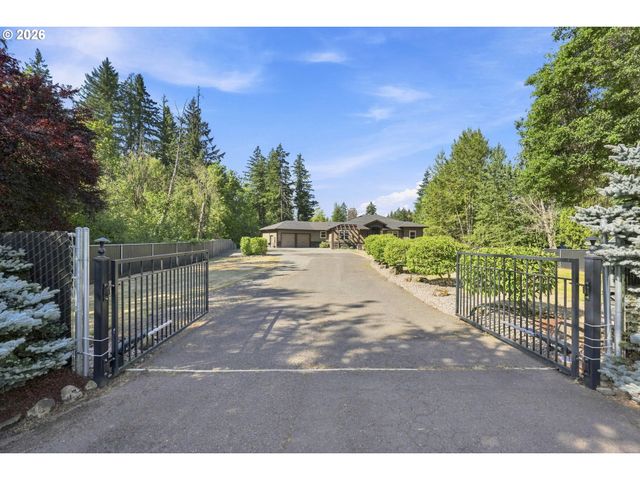 8443 Se ORIENT Dr, Gresham, OR 97080