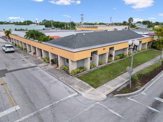 17 NE 1st Rd, Homestead, FL 33030