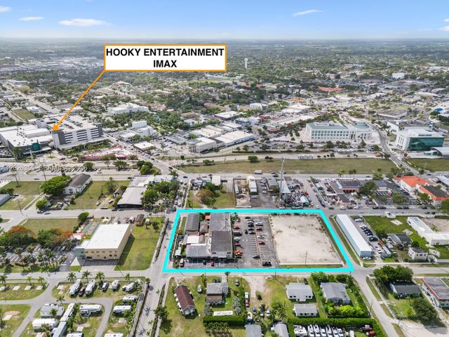 17 NE 1st Rd, Homestead, FL 33030