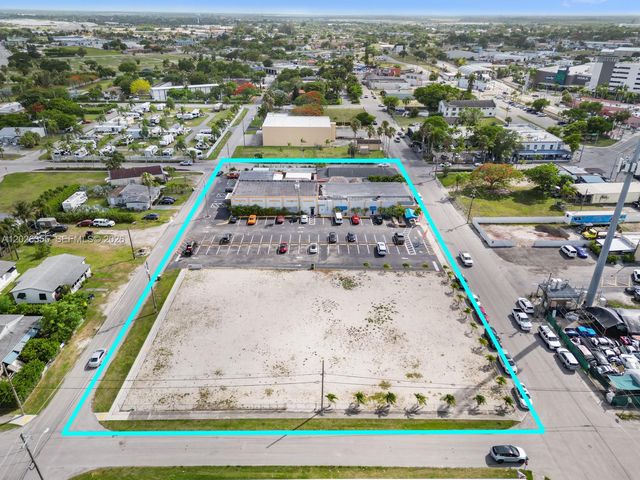 17 NE 1st Rd, Homestead, FL 33030