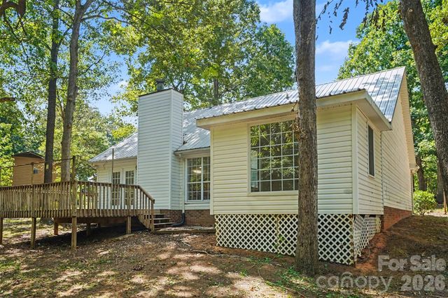 2711 Bob White Circle, Wingate, NC 28174