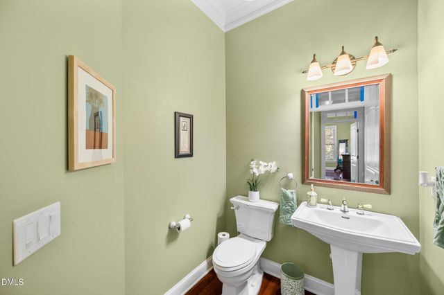 5353 E Greensboro Chapel Hill Road, Graham, NC 27253