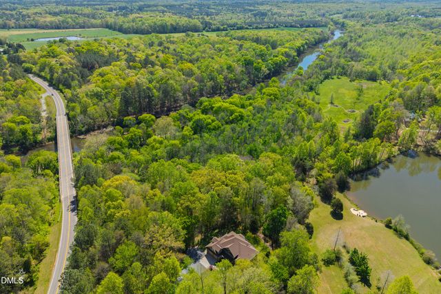 5353 E Greensboro Chapel Hill Road, Graham, NC 27253