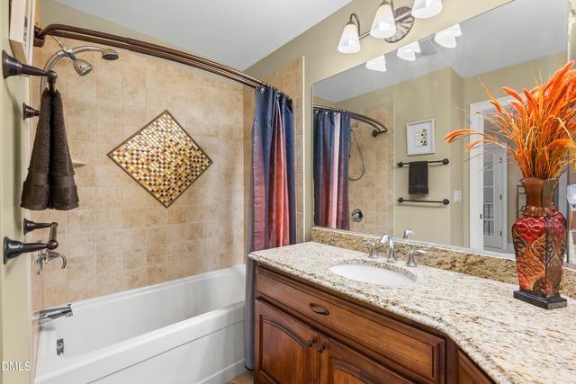 5353 E Greensboro Chapel Hill Road, Graham, NC 27253