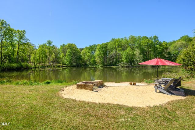 5353 E Greensboro Chapel Hill Road, Graham, NC 27253