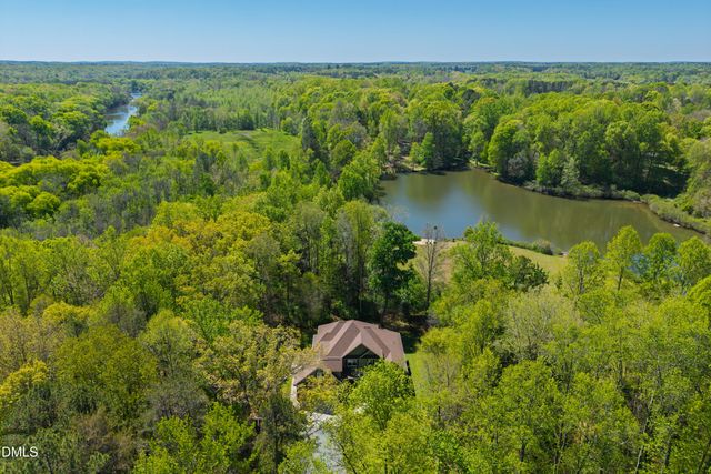 5353 E Greensboro Chapel Hill Road, Graham, NC 27253