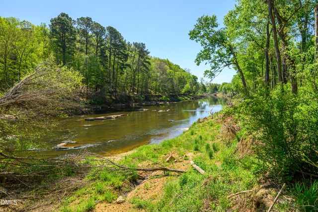 5353 E Greensboro Chapel Hill Road, Graham, NC 27253