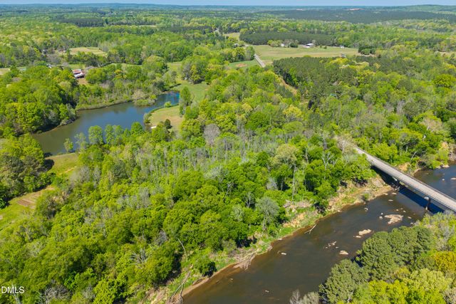 5353 E Greensboro Chapel Hill Road, Graham, NC 27253