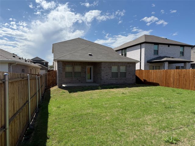 522 Blanton Street, Mckinney, TX 75069