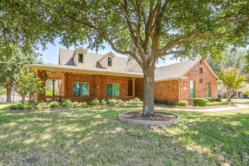 8101 Rodeo Drive, Denton, TX 76208 — photo 2
