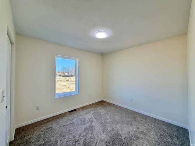 1380 N 1375 w, Linton, IN 47441