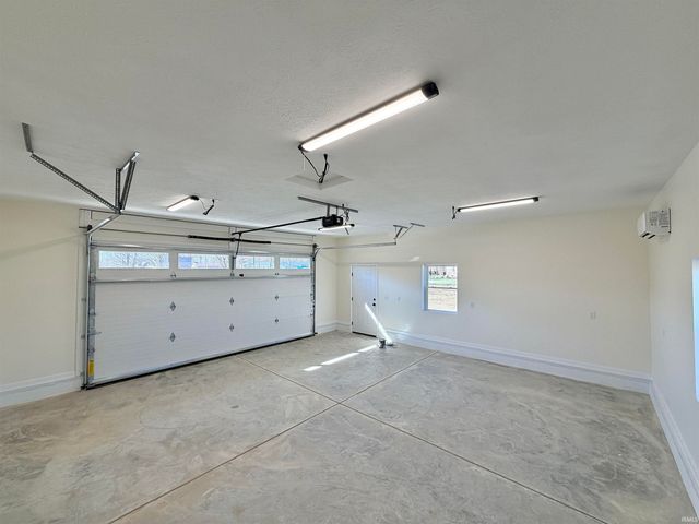 1380 N 1375 w, Linton, IN 47441