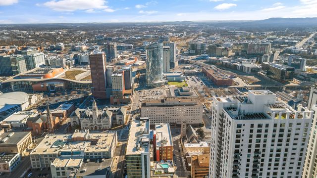 805 Church St Apt 2206, Nashville, TN 37203