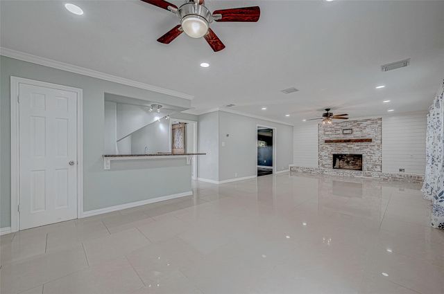 8110 Bent Oak Lane, Spring, TX 77379