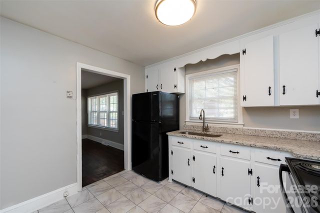 3427 Meredith Avenue, Charlotte, NC 28208