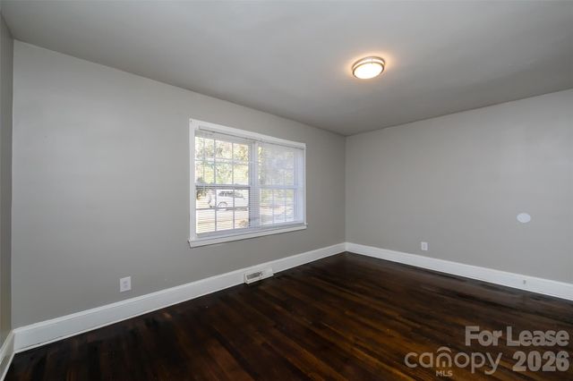 3427 Meredith Avenue, Charlotte, NC 28208