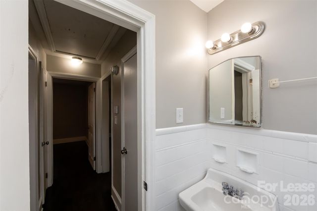3427 Meredith Avenue, Charlotte, NC 28208