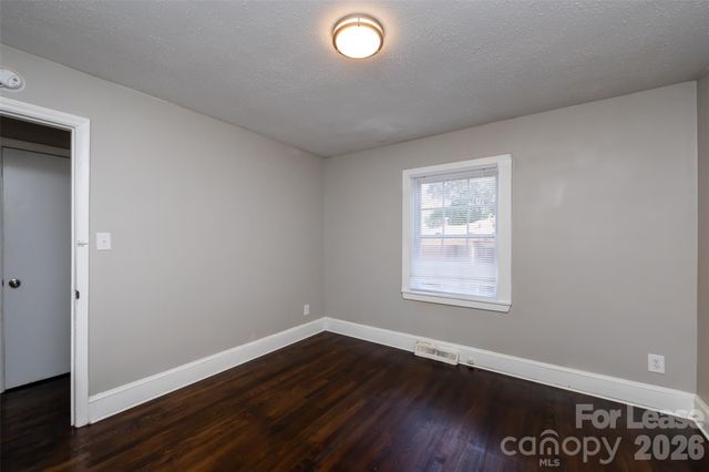 3427 Meredith Avenue, Charlotte, NC 28208