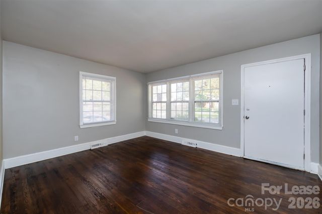 3427 Meredith Avenue, Charlotte, NC 28208