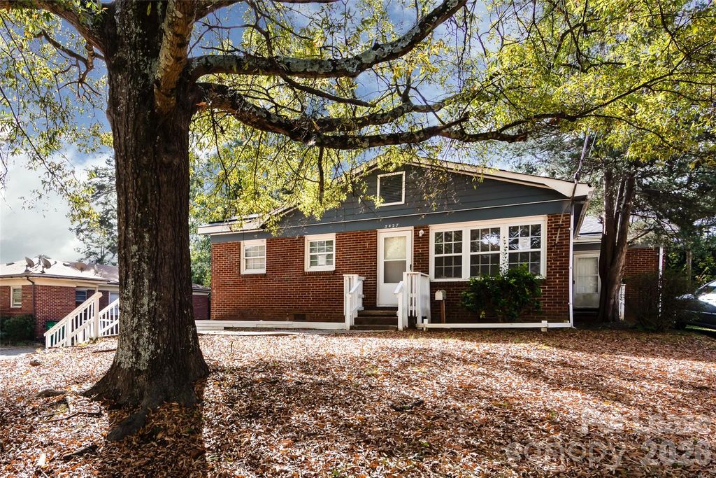 3427 Meredith Avenue, Charlotte, NC 28208