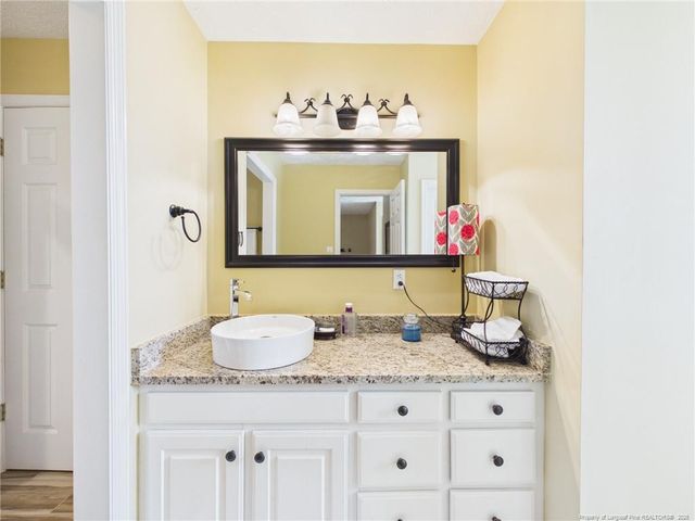 843 Three Wood Drive, Fayetteville, NC 28312