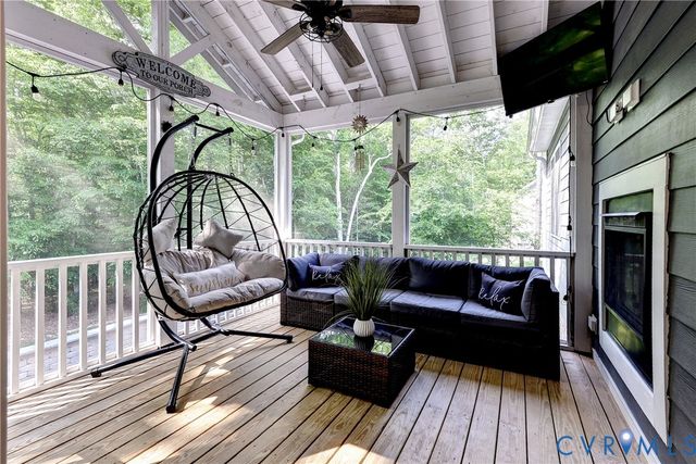 11768 Rock Wren Ct, Providence Forge, VA 23140
