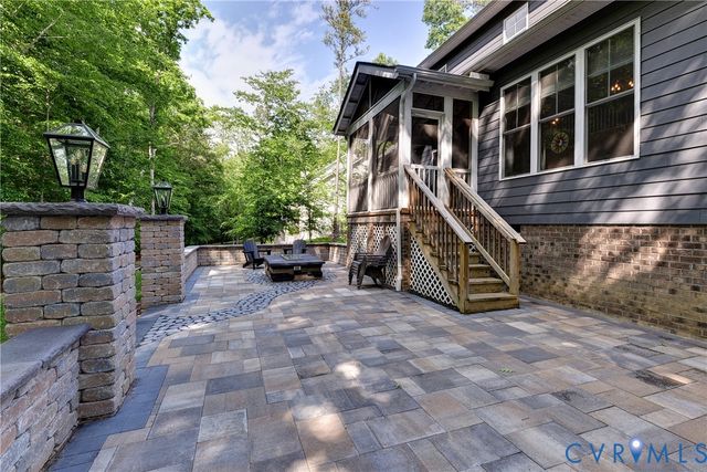 11768 Rock Wren Ct, Providence Forge, VA 23140