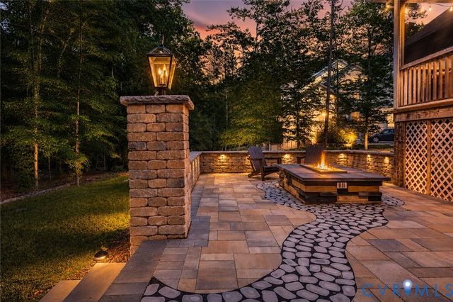 11768 Rock Wren Ct, Providence Forge, VA 23140