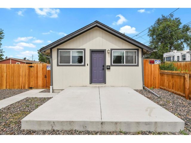 439 S Knox Ct, Denver, CO 80219