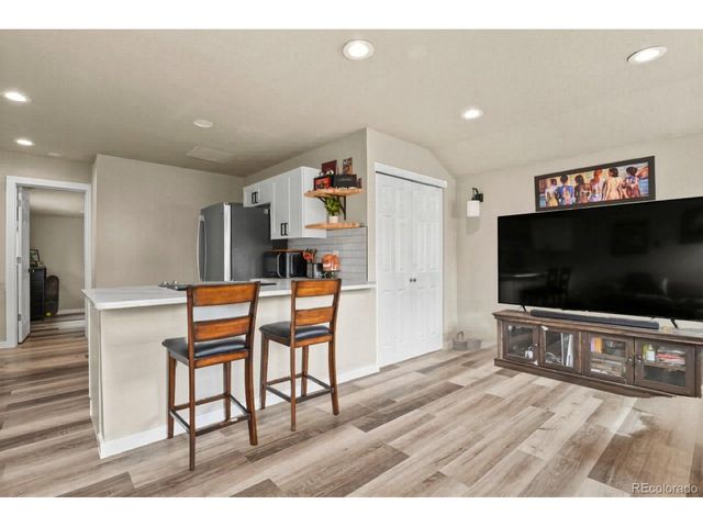 439 S Knox Ct, Denver, CO 80219