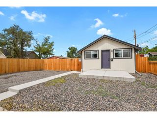 439 S Knox Ct, Denver, CO 80219