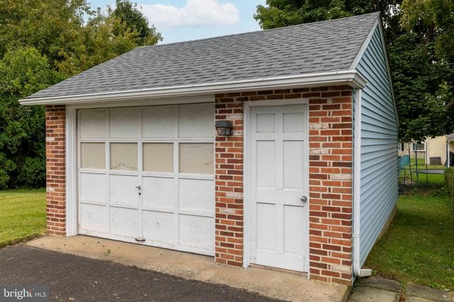 846 CENTRAL AVE, Glenside, PA 19038