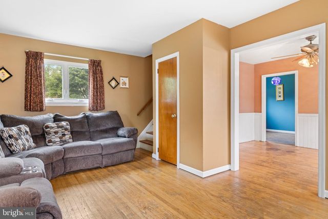 846 CENTRAL AVE, Glenside, PA 19038