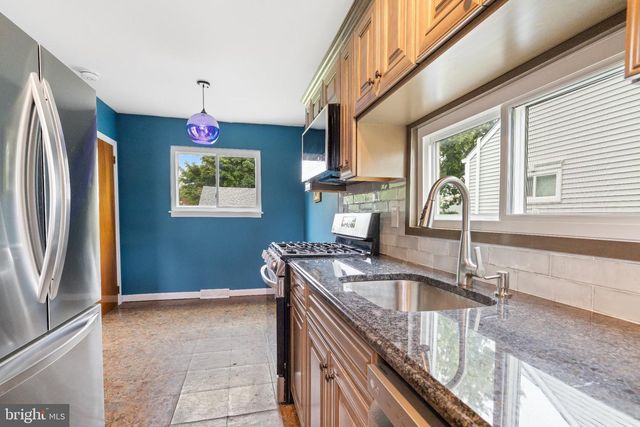 846 CENTRAL AVE, Glenside, PA 19038