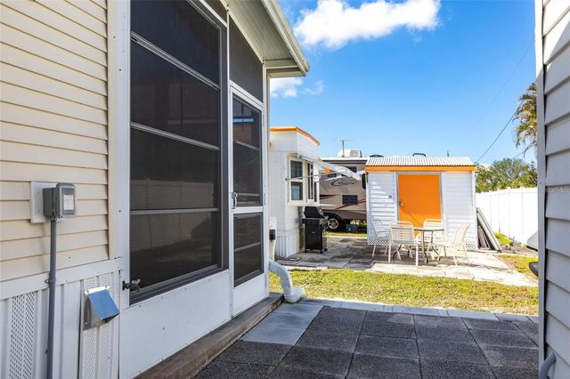 1604 N MANATEE LOOP, Punta Gorda, FL 33950