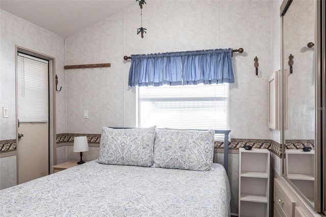 1604 N MANATEE LOOP, Punta Gorda, FL 33950