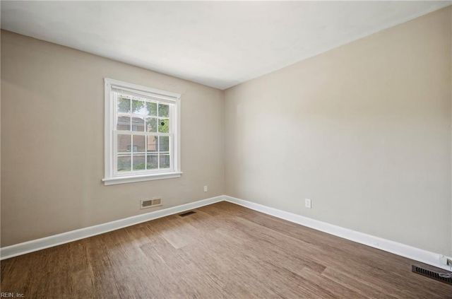 405 W 27th ST, Norfolk, VA 23517