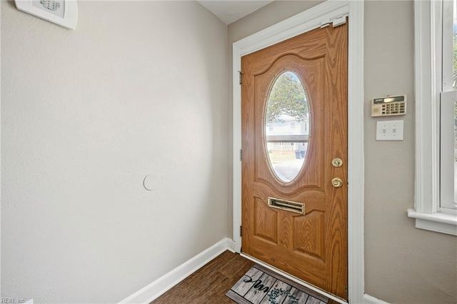 405 W 27th ST, Norfolk, VA 23517