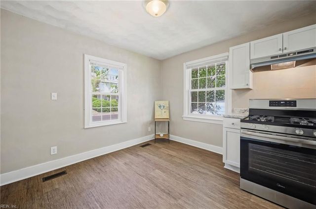 405 W 27th ST, Norfolk, VA 23517